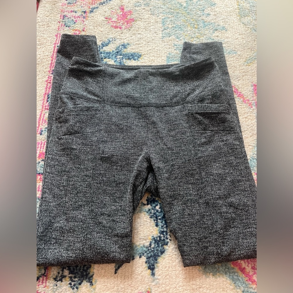 Athleta Grey Leggings